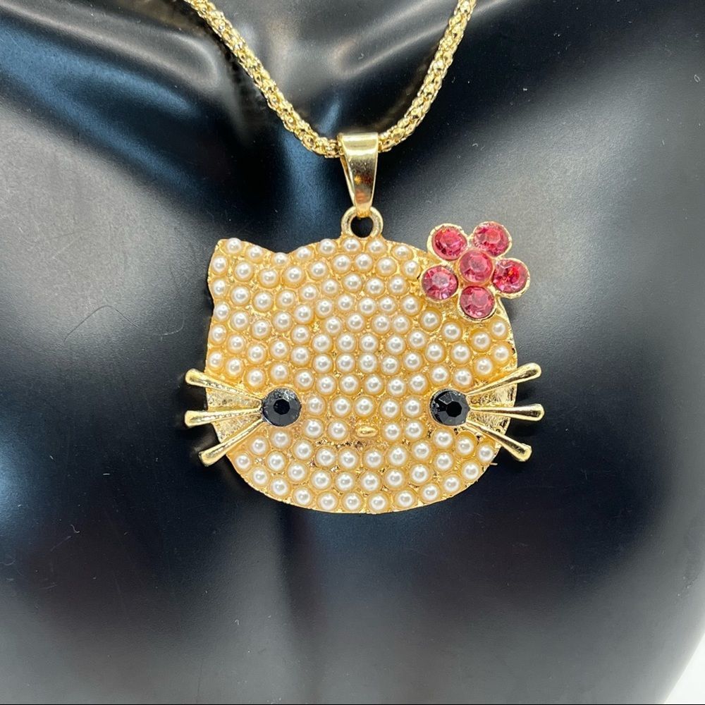 💔SOLD💔 NECKLACE! Betsey Johnson Hello Kitty Pearl Pendant BNWT - Picture 2 of 8